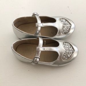 Kid silver shoes